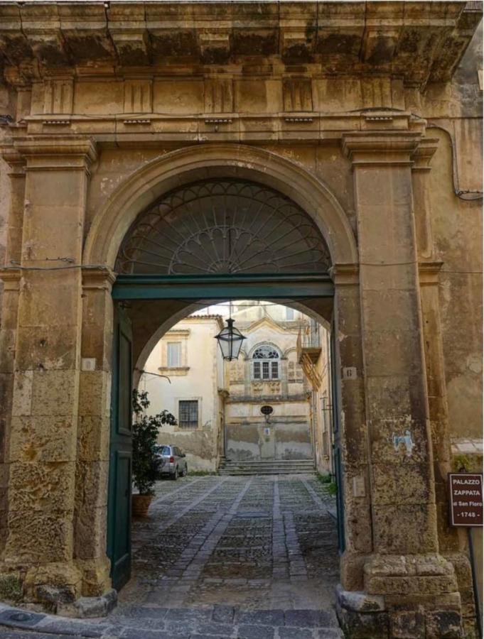 Palazzo Zappata Luxury Room Noto Centro Kültér fotó
