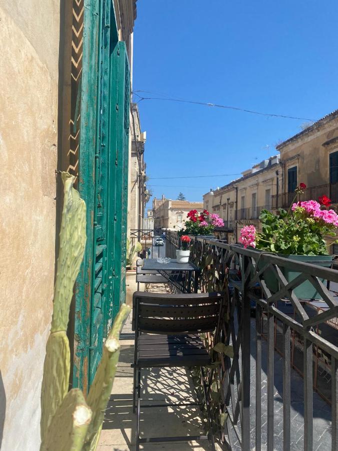 Palazzo Zappata Luxury Room Noto Centro Kültér fotó